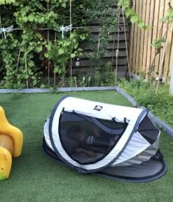 Deryan Peuter Luxe Campingbedje – Inclusief Zelfopblaasbare Matras - Silver -Lionelo Winkel 1030x1200 6