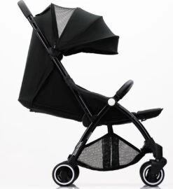 Hamilton By Yoop X1 Plus Buggy – Nieuw, Hoger, Uitgebreider 2023 Model – Premium Stroller Met One Hand Folding Technologie – Zwart – Lichte, Verstelbare En Wendbare Kinderwagen Met Vele Gemakken -Lionelo Winkel 1099x1200 1