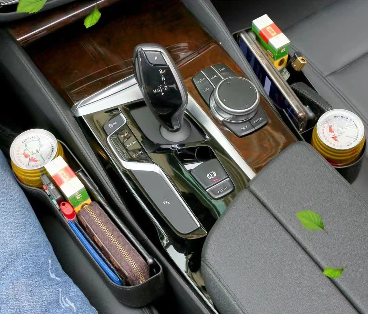 Auto Organizer Bestuurder En Bijrijder - Autostoel Opbergdoos Met Bekerhouder - Opbergen Auto Accessoires - Auto Accessories - Smartphone Telefoon Houder Geschikt Voor Tablet IPad Samsung Tab En Nintendo Switch 4 Auto Organizer Bestuurder En Bijrijder - Autostoel Opbergdoos Met Bekerhouder - Opbergen Auto Accessoires - Auto Accessories - Smartphone Telefoon Houder Geschikt Voor Tablet IPad Samsung Tab En Nintendo Switch - Afbeelding 4