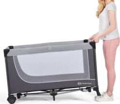 Kinderkraft Campingbed - Leody Met Accessoires - Roze -Lionelo Winkel 1200x1045 3