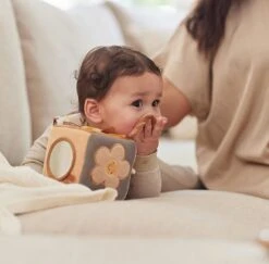 Jollein Activiteitenkubus - Spring Garden -Lionelo Winkel 1200x1180 11