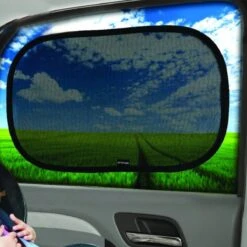 Zonnescherm Auto Baby - Zonnescherm Auto - Zonnescherm Auto Zijruit - Zonwering Auto - Zonnescherm Auto Kind - Zonwering Raam - 2 Stuks - + Gratis Bewaarzak - Zonder Zuignappen -Lionelo Winkel 1200x1200 1406