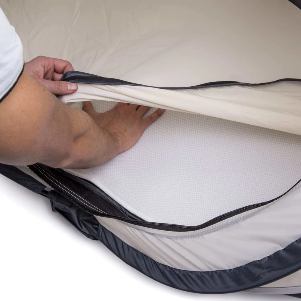 Deryan 3D Welcool Matras - Peuter Luxe - Ademend Matras 9 Deryan 3D Welcool Matras - Peuter Luxe - Ademend Matras - Afbeelding 9