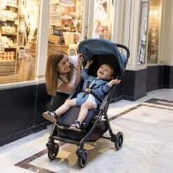 Bebeconfort Bonny Buggy - Black Chic -Lionelo Winkel 1200x1200 281