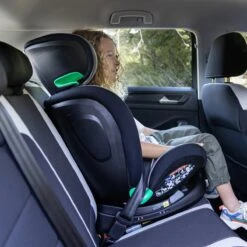 Bebeconfort EvolveFix Plus I-Size - Autostoel - Black Mist - Vanaf De Geboorte Tot 12 Jaar -Lionelo Winkel 1200x1200 31