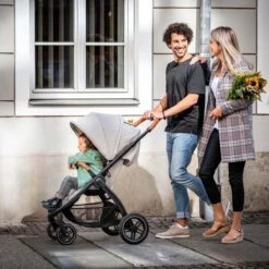 Hauck UpTown Buggy - Met één Hand Opvouwbaar - Grijs -Lionelo Winkel 1200x1200 364