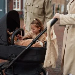 Jollein Luiertas Shopper 34x43cm Boucle - Naturel -Lionelo Winkel 1200x1200 504