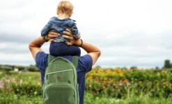 Stoere Luiertas - Verzorgingstas - Inclusief 2 Tassenhaken - Kakigroen -Lionelo Winkel 1200x728 1