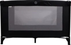 MamaLoes Zwart Campingbed ML030101 -Lionelo Winkel 1200x756 1