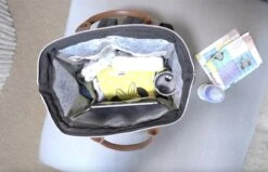 Periwinkle - Luiertassen - Waterproof Baby Verzorgingstas - Baby Rugzak - Luiertas - Verzorgingstas - Linnen - Bordeaux -Lionelo Winkel 1200x772 11