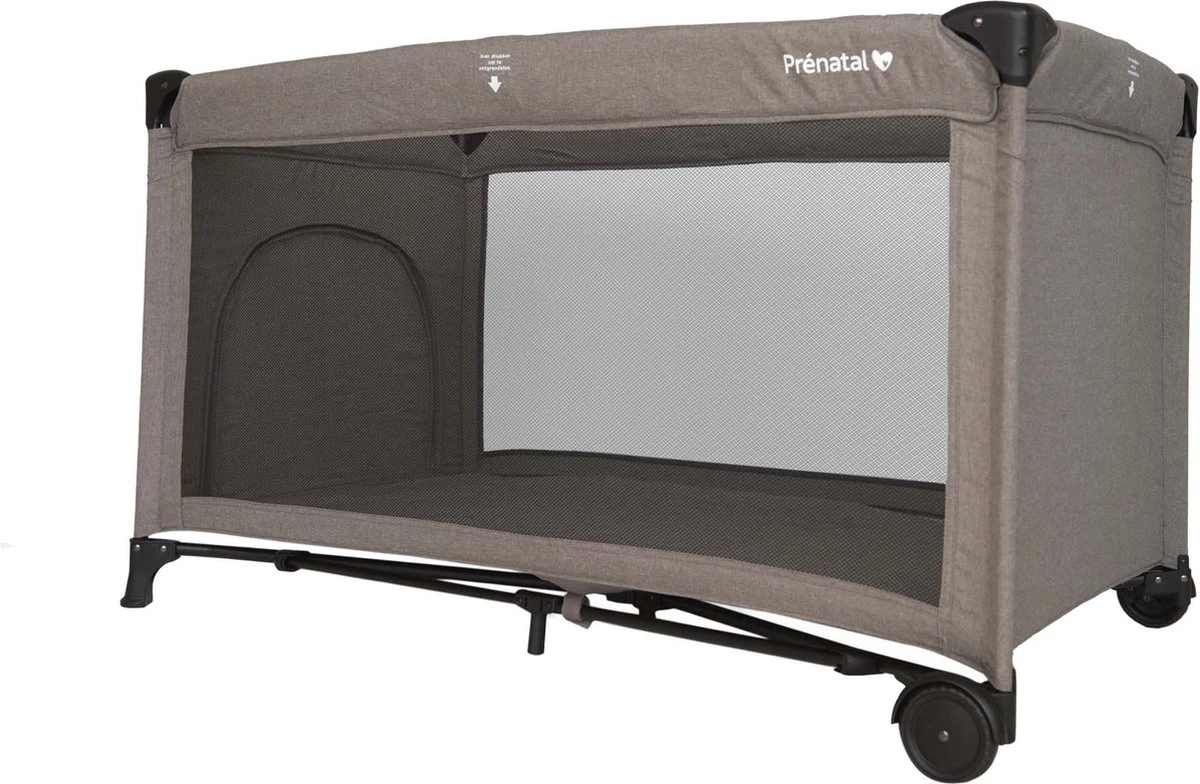 Prénatal Luxe Campingbedje Met Bodemmatras - Inclusief Draagtas - Inklapbaar Baby Campingbed - Met Wieltjes En Kruipluik - 120 X 60 Cm - Taupe Bruin 4 Prénatal Luxe Campingbedje Met Bodemmatras - Inclusief Draagtas - Inklapbaar Baby Campingbed - Met Wieltjes En Kruipluik - 120 X 60 Cm - Taupe Bruin - Afbeelding 4