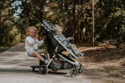 Loopie - Extra Handje - Handvat - Zwart 14 Loopie - Extra Handje - Handvat - Zwart -Lionelo Winkel 1200x800 124