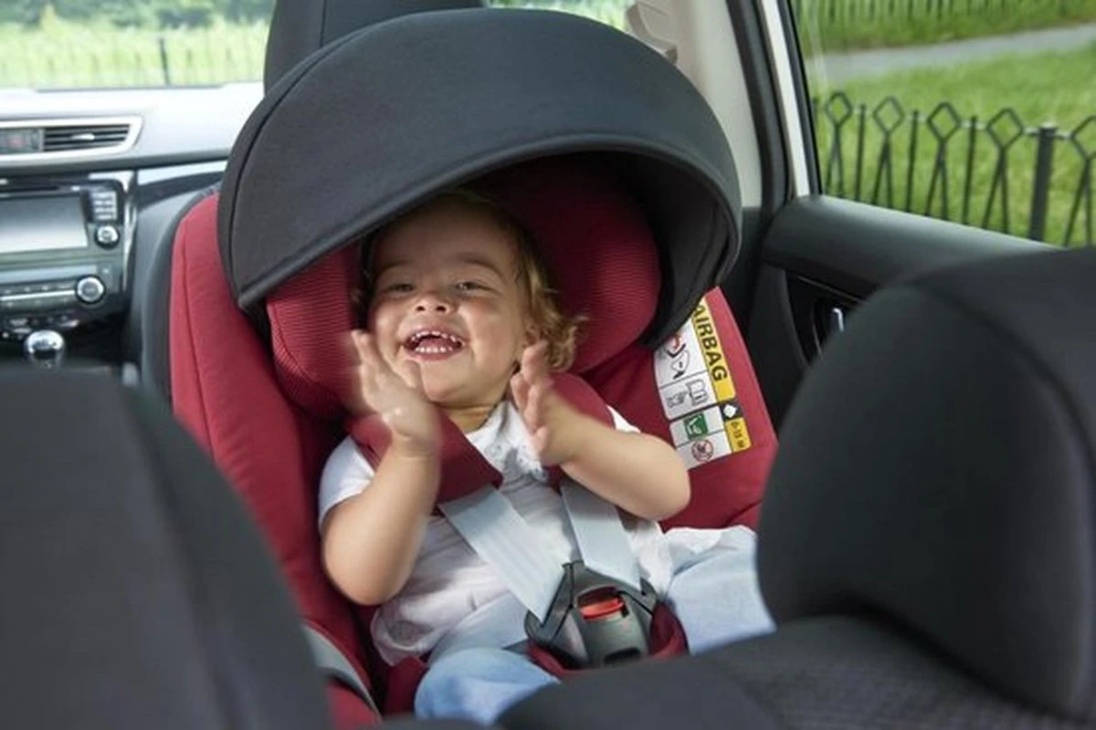 Maxi-Cosi Groep 1 Autostoel - Zonnekap - Zwart 2 Maxi-Cosi Groep 1 Autostoel - Zonnekap - Zwart - Afbeelding 2