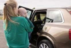 Bebeconfort Evolvefix Autostoeltje - 360° Draaibaar - Night Black -Lionelo Winkel 1200x800 14