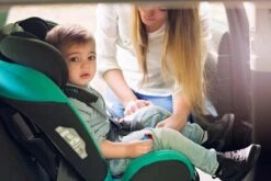 Lionelo Sander - Autostoel - ISOFIX 180° - Extra Zij-bescherming - Tot 36kg -Lionelo Winkel 1200x800