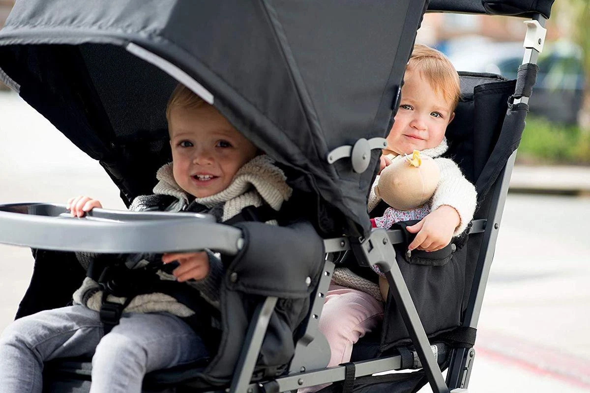 Joovy Caboose Too Ultralight Dubbele Buggy - Zwart - Duo Buggy - Lichtgewicht 6 Joovy Caboose Too Ultralight Dubbele Buggy - Zwart - Duo Buggy - Lichtgewicht - Afbeelding 6