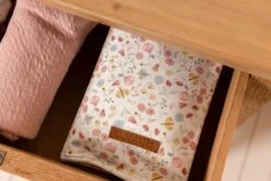 Little Dutch Luieretui Flowers & Butterflies -Lionelo Winkel 1200x800 76