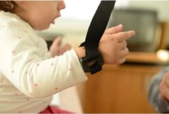 Veiligheidstuigje Babyjem Zwart 6 Veiligheidstuigje Babyjem Zwart -Lionelo Winkel 1200x813 6