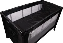 Ding Deluxe Black Campingbedje Incl. Bodemverhoger -Lionelo Winkel 1200x823 5