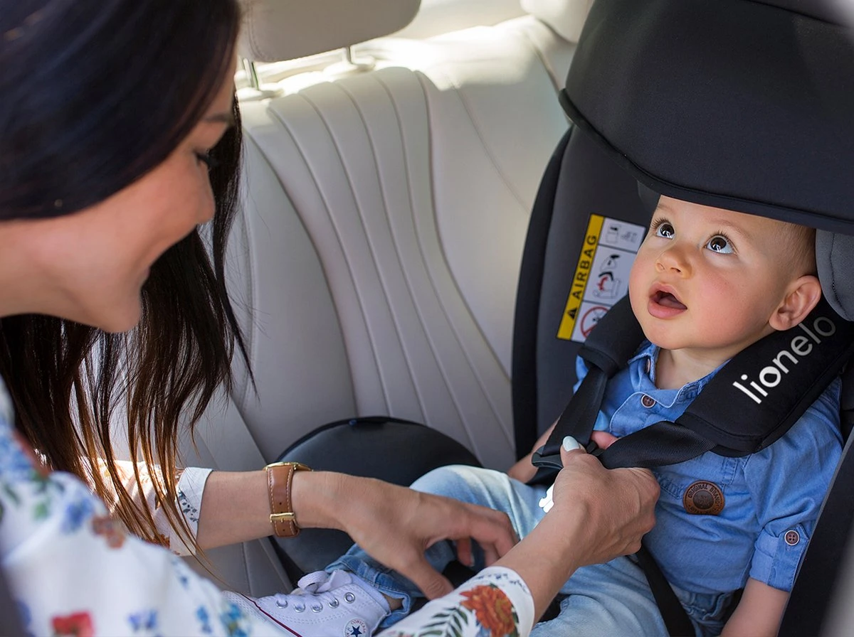 Lionelo Bastiaan - Autostoel - Roteerbaar - 0-36kg - 360° Draaibaar 2 Lionelo Bastiaan - Autostoel - Roteerbaar - 0-36kg - 360° Draaibaar - Afbeelding 2