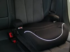 Zitverhoger Auto - Stoelverhoger - Autostoel - Booster - Zwart -Lionelo Winkel 1200x900 8