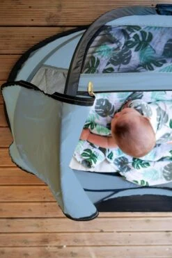 Deryan BabyBox Campingbedje - Baby Tentje - Blue -Lionelo Winkel 800x1200 107