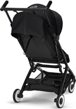 Cybex Buggy Libelle Moon Black -Lionelo Winkel 834x1200