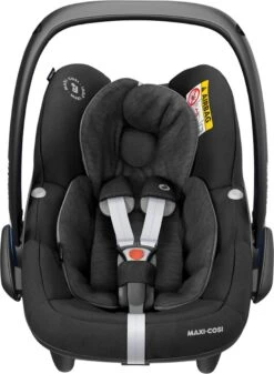 Maxi-Cosi Pebble Pro I-Size Autostoeltje - Essential Black -Lionelo Winkel 880x1200