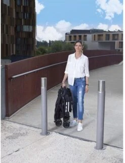 Chicco Ohlala Twin Buggy - Black Night -Lionelo Winkel 921x1200 9