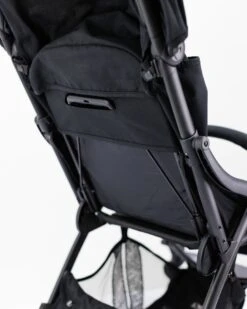 Hamilton By Yoop S1 Plus Buggy – Nieuw En Hoger 2023 Model – Premium Budget Stroller Met One Hand Folding Technologie – Zwart/Antraciet – Lichte, Verstelbare En Wendbare Kinderwagen Met Vele Gemakken -Lionelo Winkel 959x1200 4